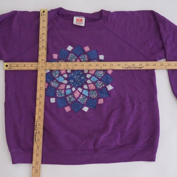 VTG Hanes Purple Cotton Blend Patchwork Quilt Graphic Mosaic Sweatshirt M - Picture 3 of 9